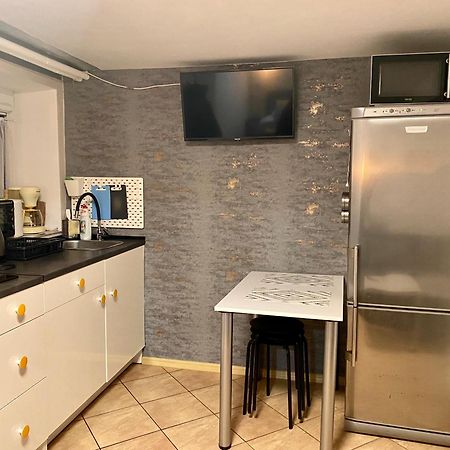 Studio Majowka Ustrzyki Dolne Exteriör bild