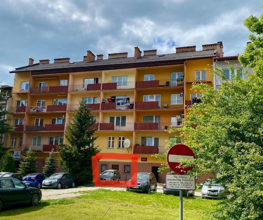 Studio Majowka Ustrzyki Dolne Exteriör bild